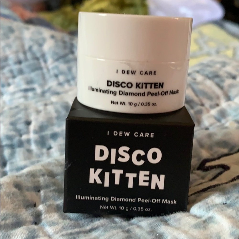 New Disco Kitten Diamond Peel off mask.35 Oz